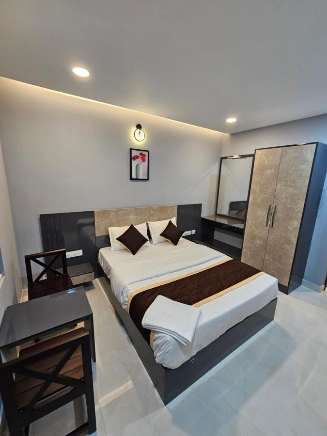 Thaal Residency Cheruvathur-Hala Groups Nīleshwar Dış mekan fotoğraf