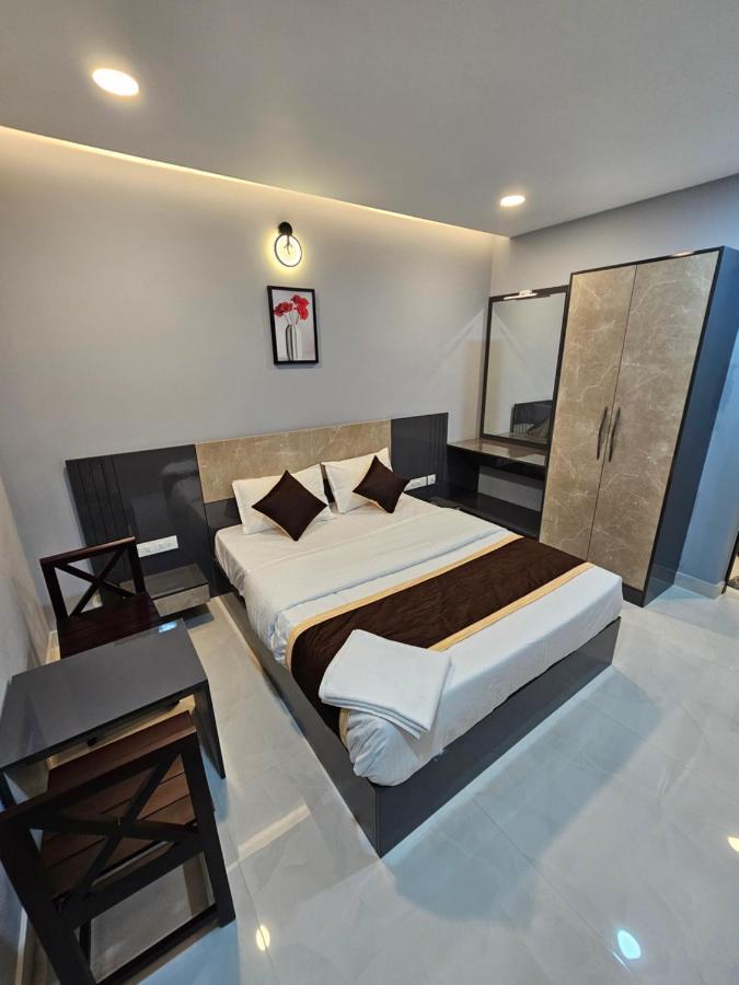 Thaal Residency Cheruvathur-Hala Groups Nīleshwar Dış mekan fotoğraf