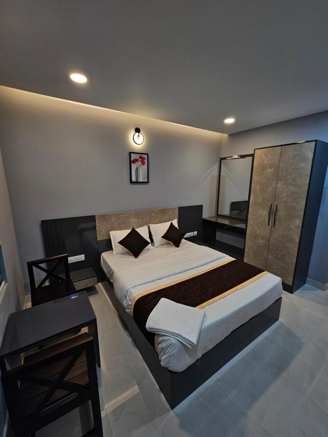 Thaal Residency Cheruvathur-Hala Groups Nīleshwar Dış mekan fotoğraf